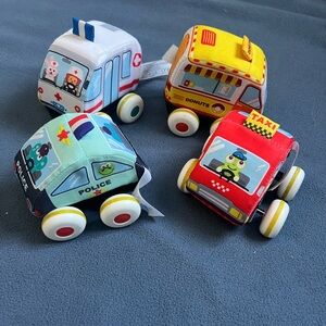 Melissa & Doug soft pull back cars
